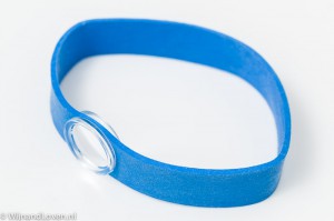 Easy Macro-lensje met het blauwe elastiek